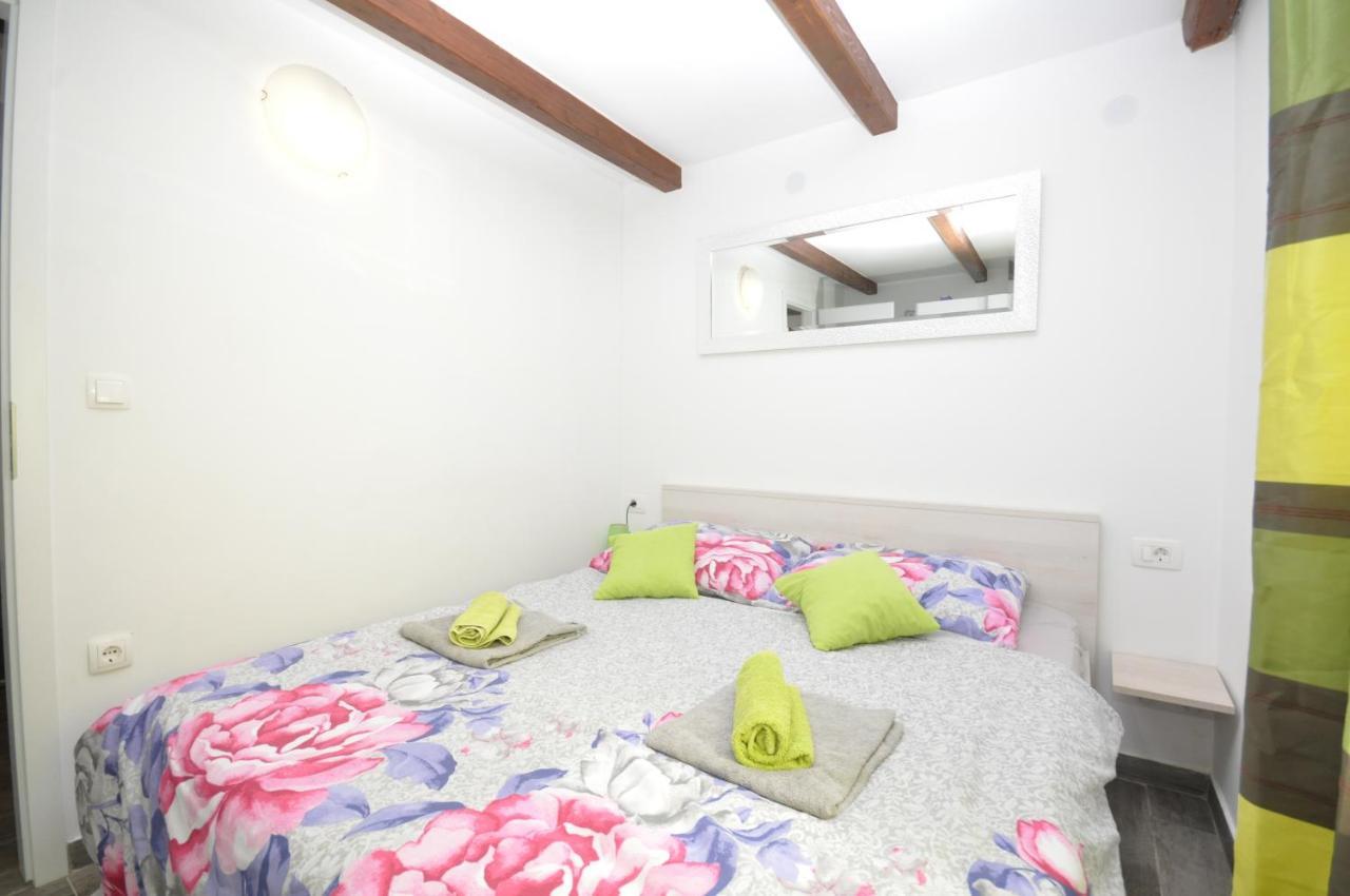 New Lux Apartman Kala Poreč Zewnętrze zdjęcie
